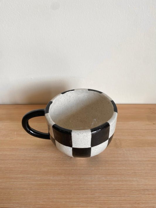 Checkered Mug