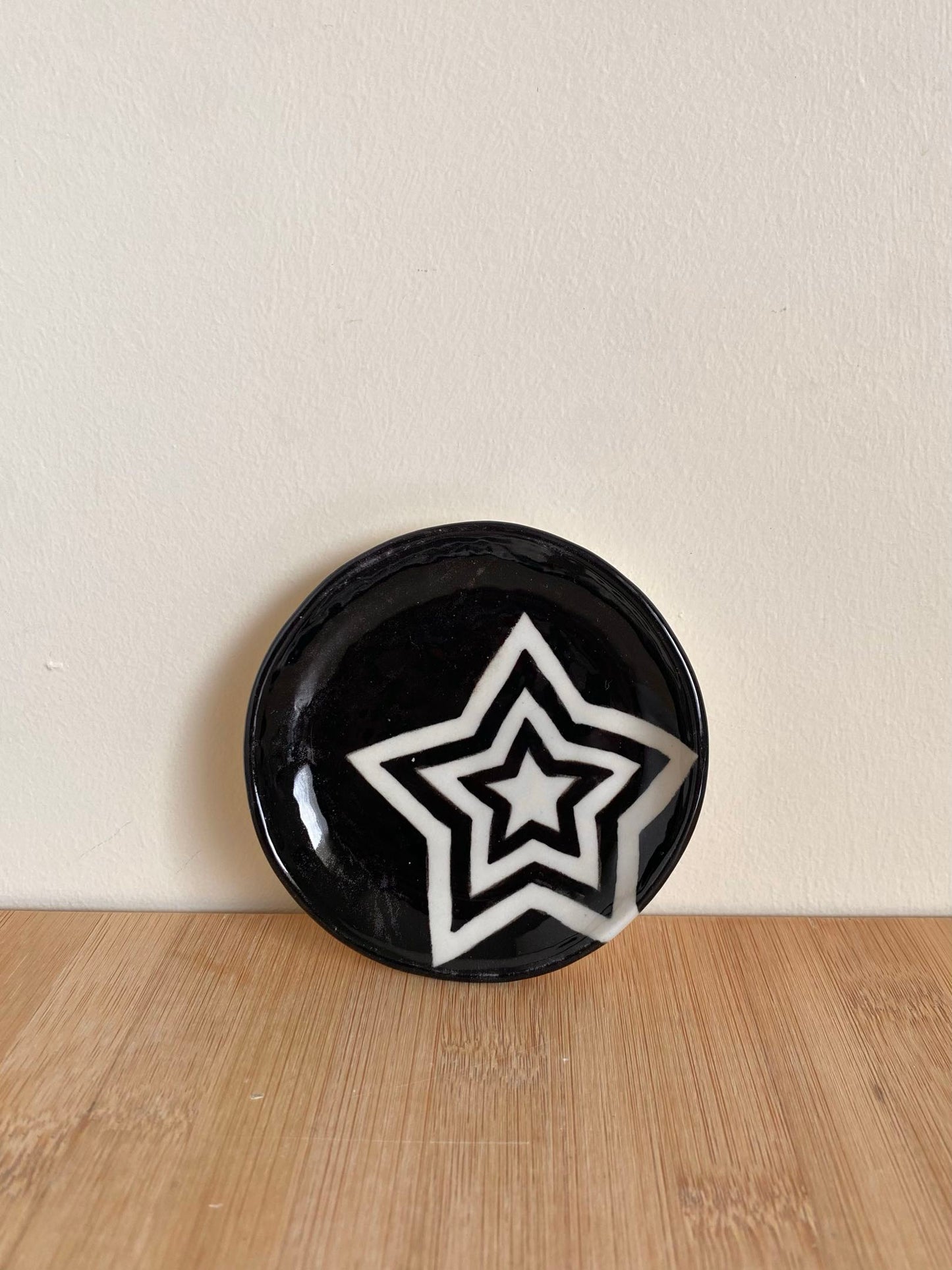 Small Black Star Dish