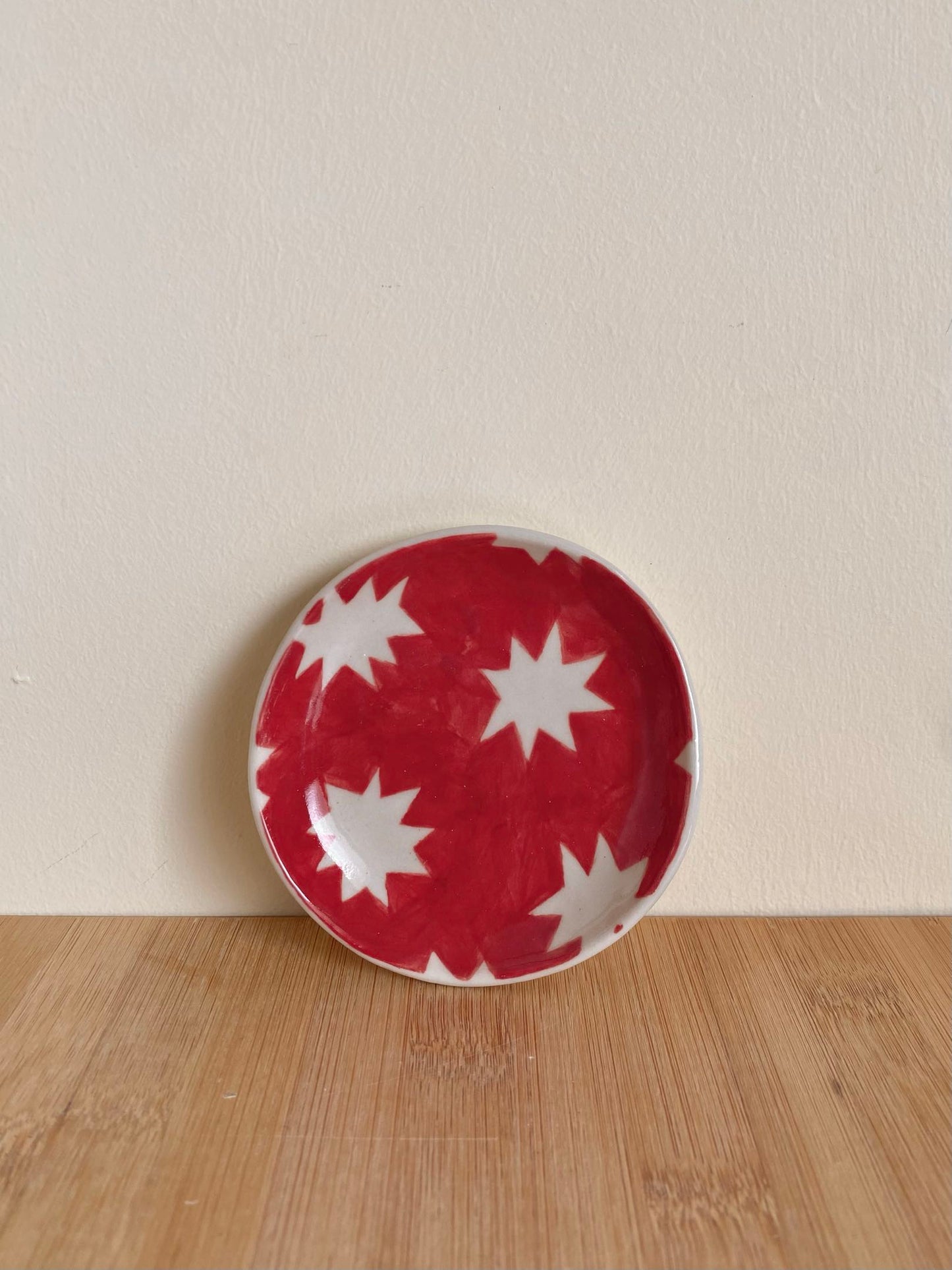 Small Red Negative Star Dish