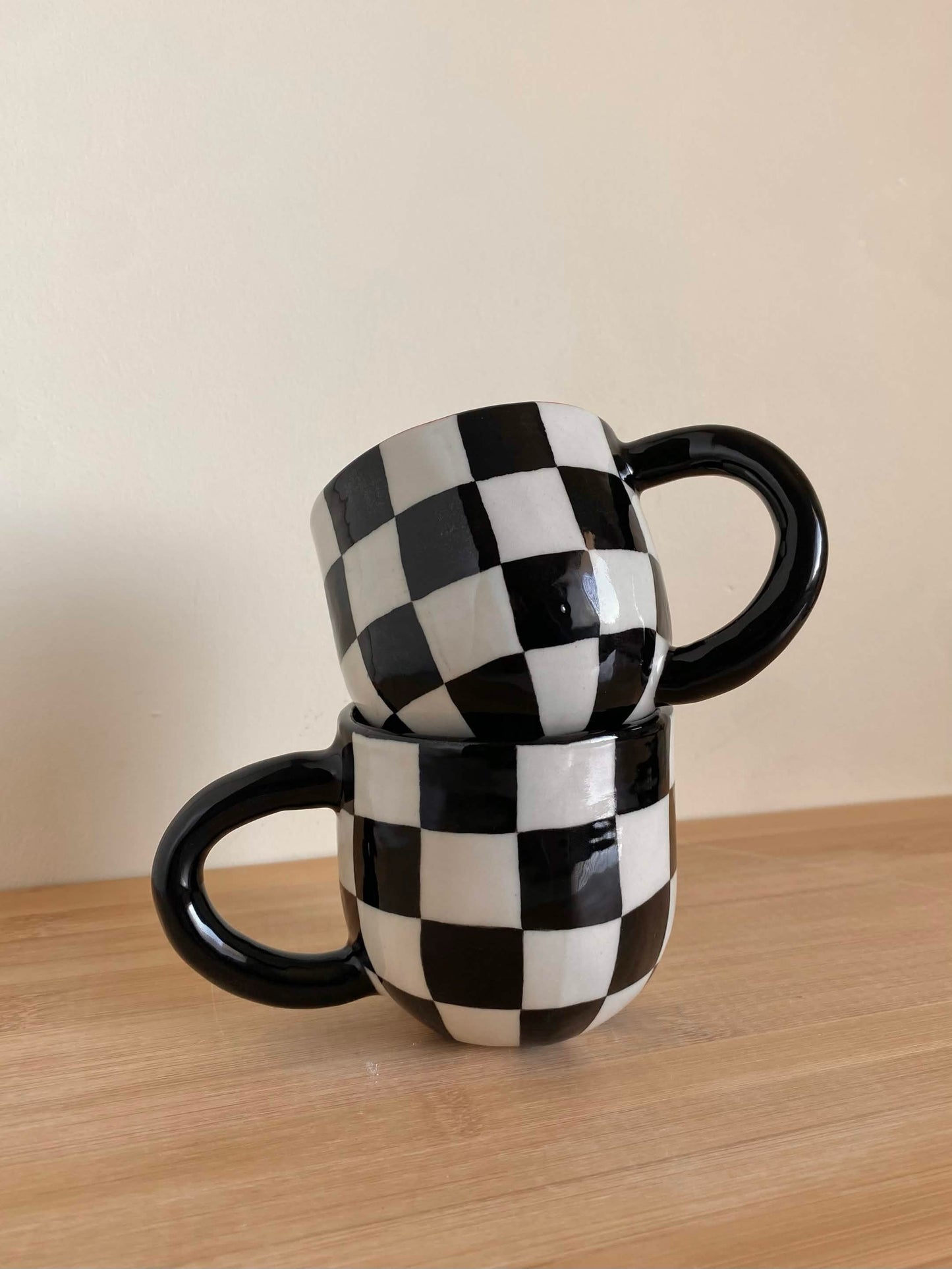 Red Checkered Mug 0.22
