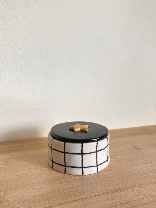 Grid Star Jar