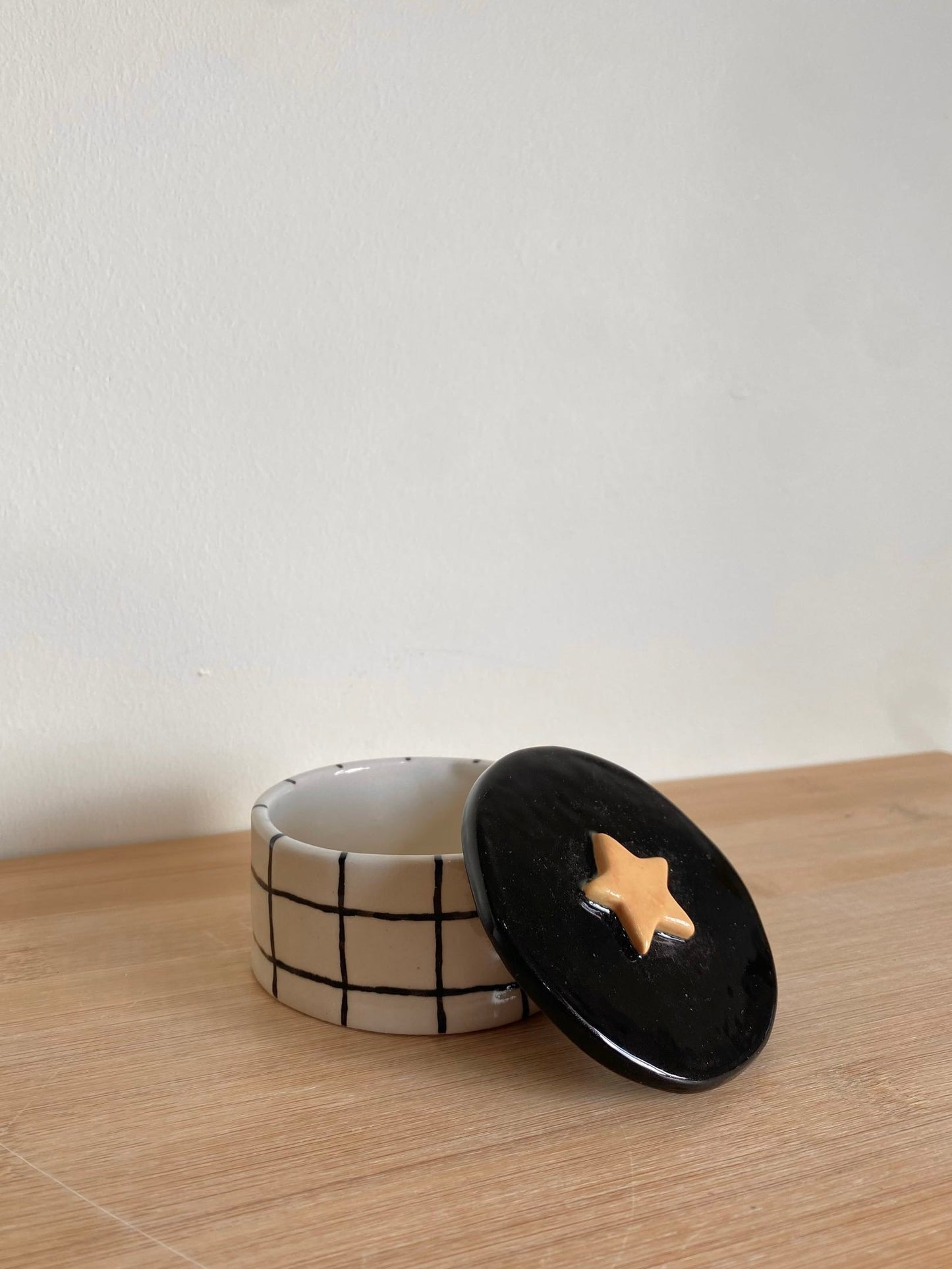 Grid Star Jar