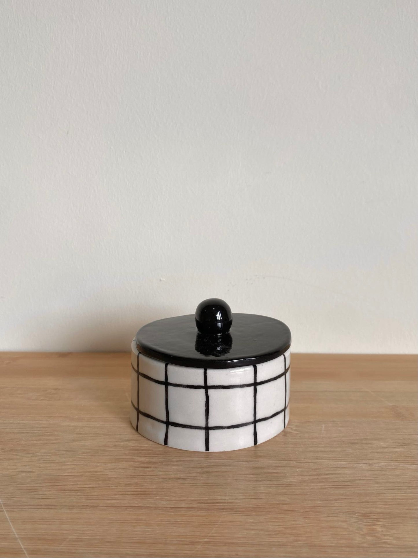 Grid Jar
