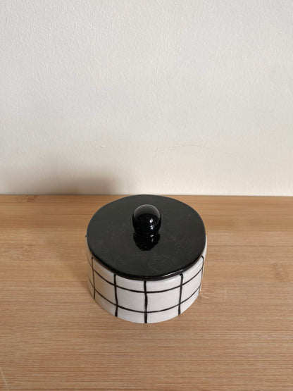 Grid Jar