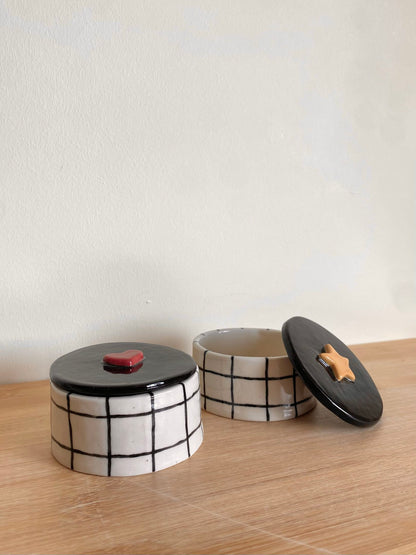 Grid Heart Jar