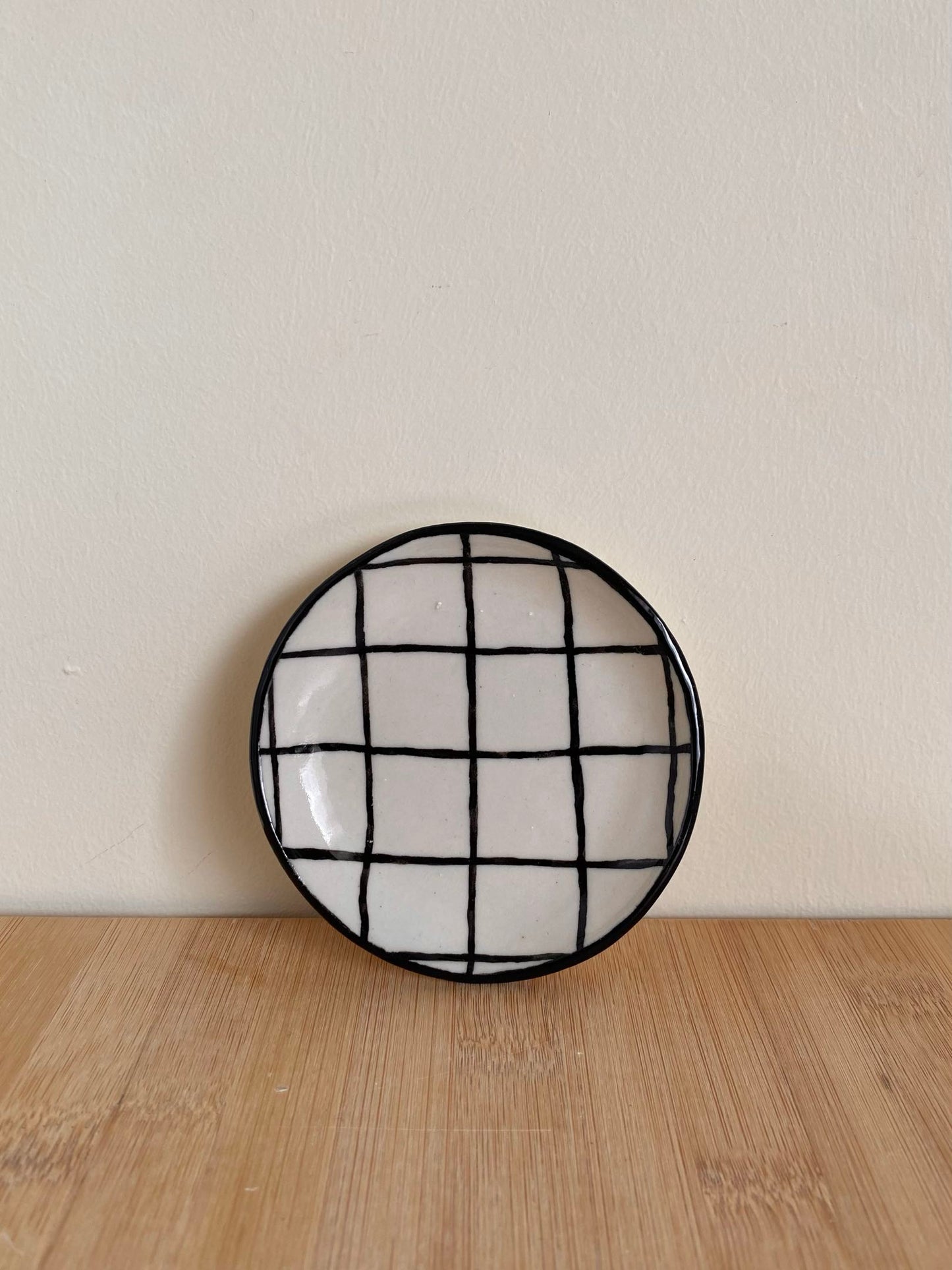 Small Grid Dish