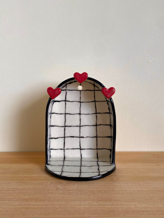 Medium Grid Heart Wall Shelf