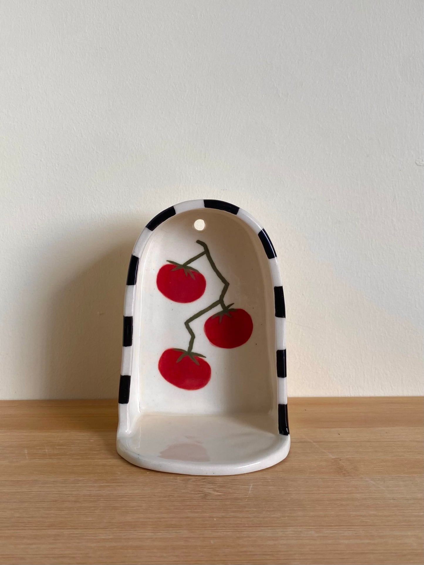 Small Tomato Wall Shelf