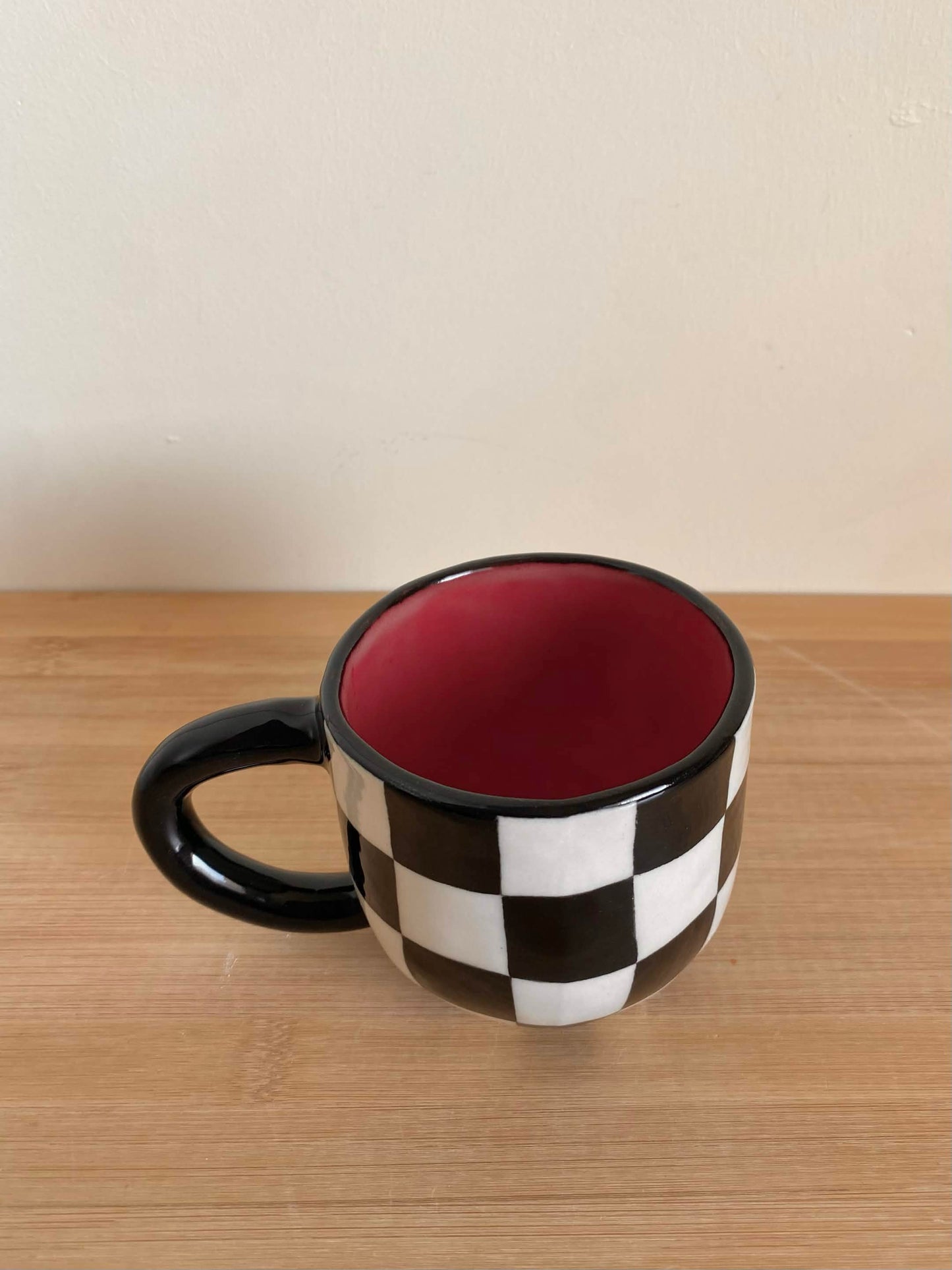 Red Checkered Mug 0.1